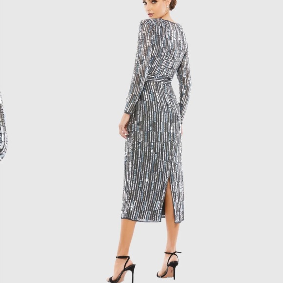 NWT Embellished High Neck Long Sleeve Fitted Dress Charcoal - Picture 3 of 6